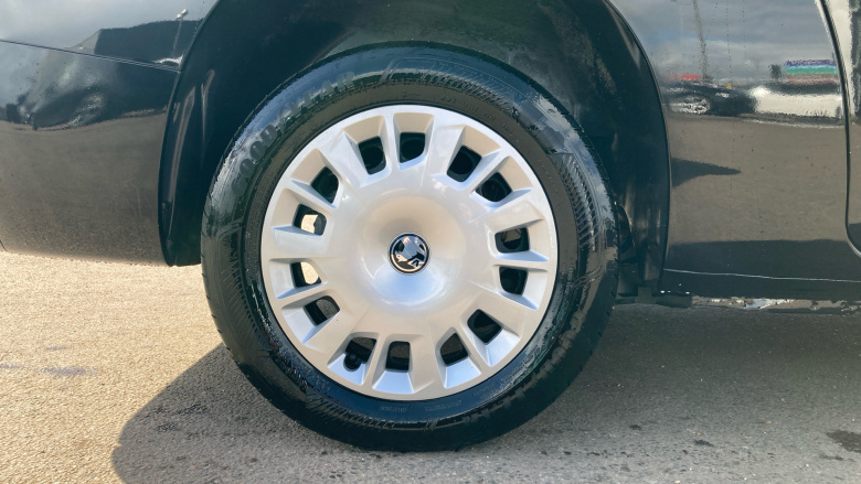 Vauxhall Combo Life 100kW Design XL 52kWh 5dr Auto [7 Seat] Electric Estate